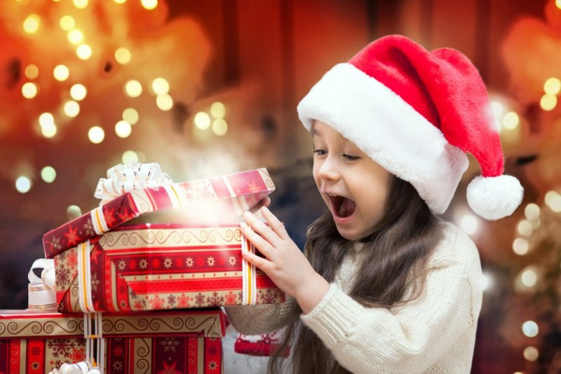Как выбрать подарок ребенку на Новый год?