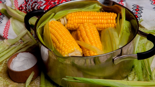 Классический рецепт вареной кукурузы