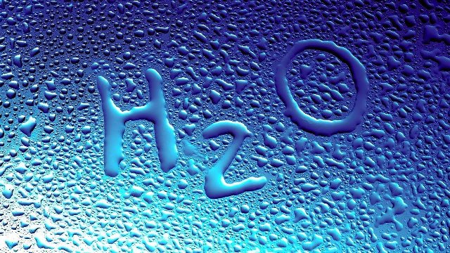 6 полезных свойств обычной питьевой воды